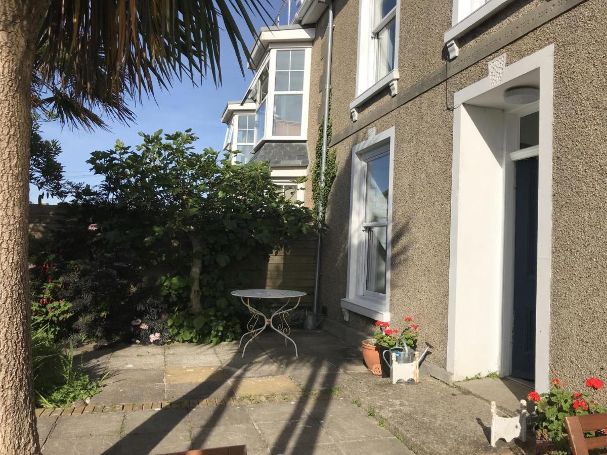 הוילה St Ives Porth House, With South Facing Courtyard Garden! מראה חיצוני תמונה