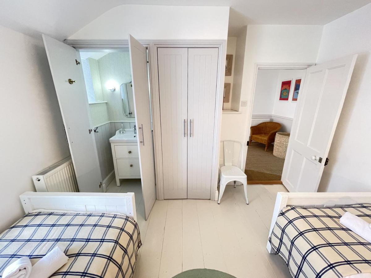 הוילה St Ives Porth House, With South Facing Courtyard Garden! מראה חיצוני תמונה